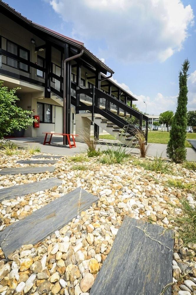 The Originals Access Hôtel Bordeaux Aéroport Mérignac Exterior foto